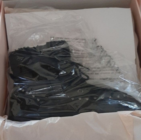 Bethy Cold Weather Boot MSRP $74.95 Size 8.5 - Picture 6 of 7